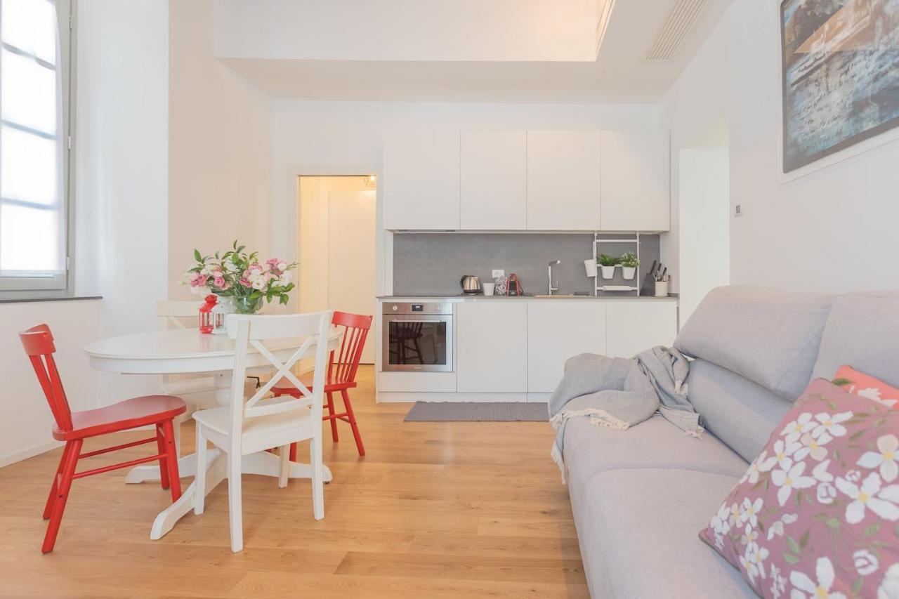 Independence Apartment With Balcony By Rent All Όπως Εξωτερικό φωτογραφία