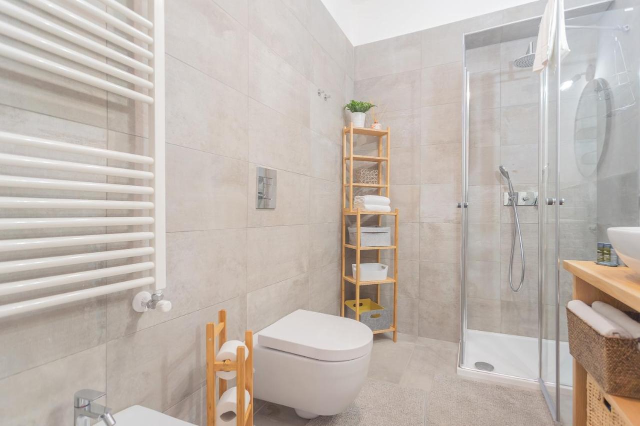 Independence Apartment With Balcony By Rent All Όπως Εξωτερικό φωτογραφία